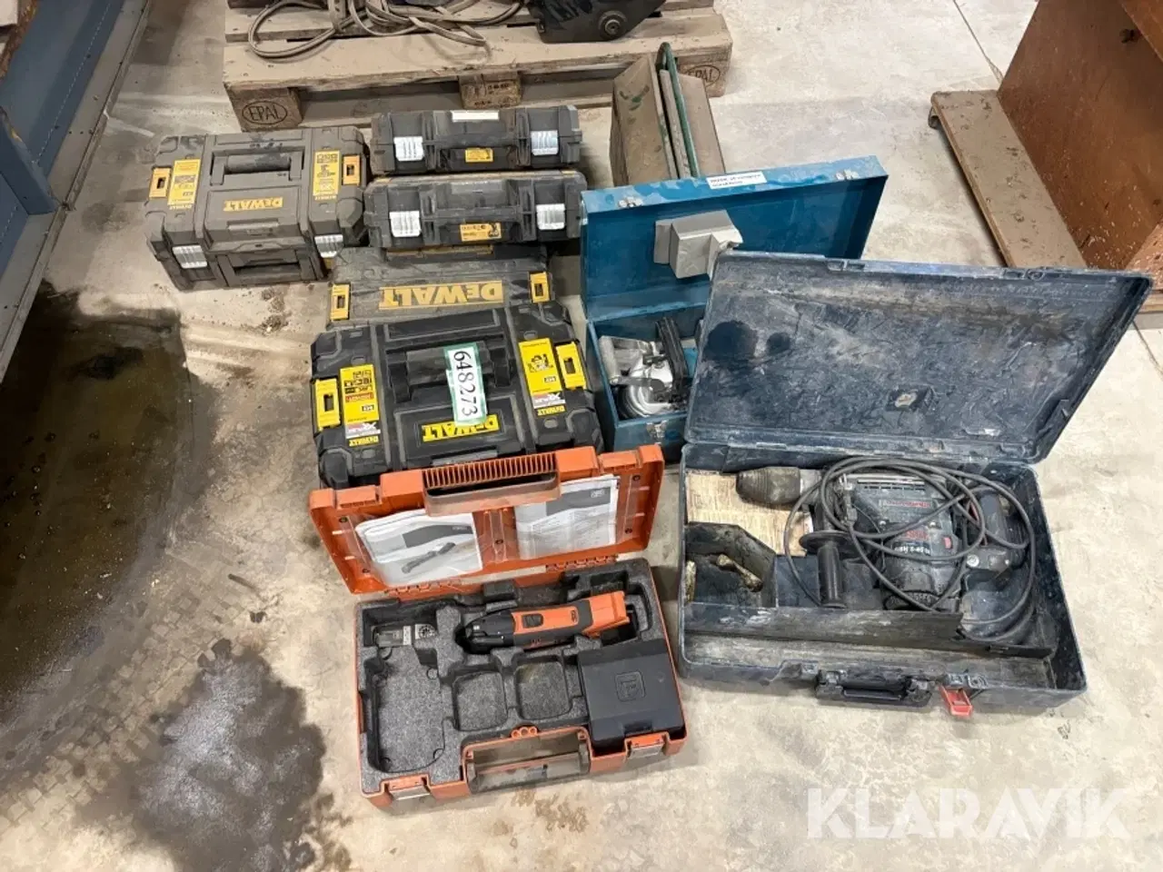 Billede 1 - Opbevaringskasser incl defekte maskiner Bosch makita dewalt