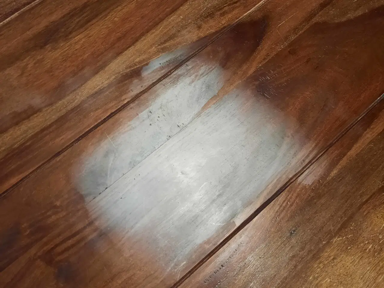 Billede 4 - Godt stabilt sofabord