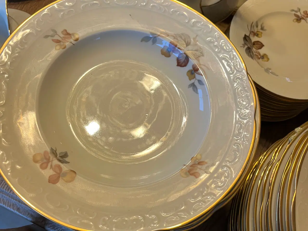 Billede 3 - Rosenborg Kaffestel og spisestel