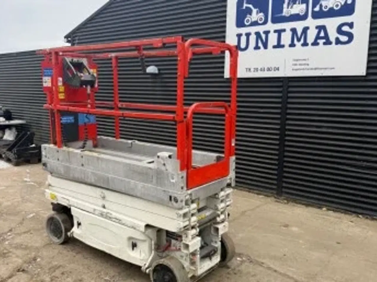 Billede 2 - 8m Saxlift 