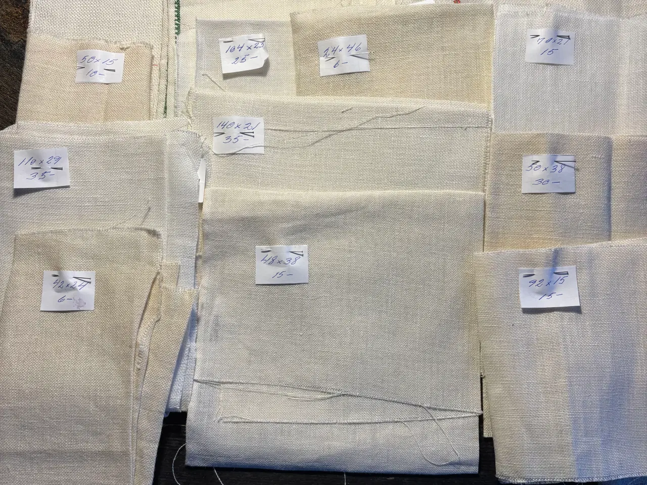 Billede 1 - Broderistof , forsk mål og kvalitet