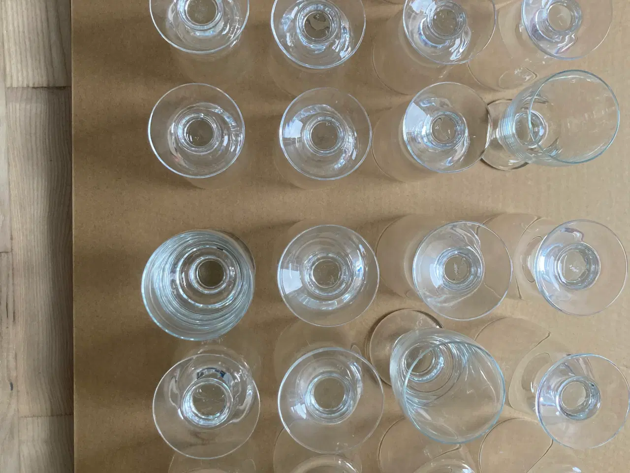 Billede 1 - Holmegård Glas, Hvid almue