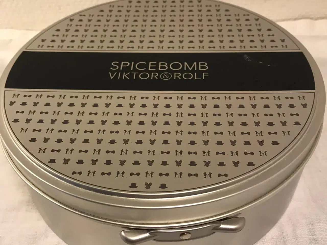 Billede 1 - Dåse Spicebomb Viktor& Rolf kun 25 kr