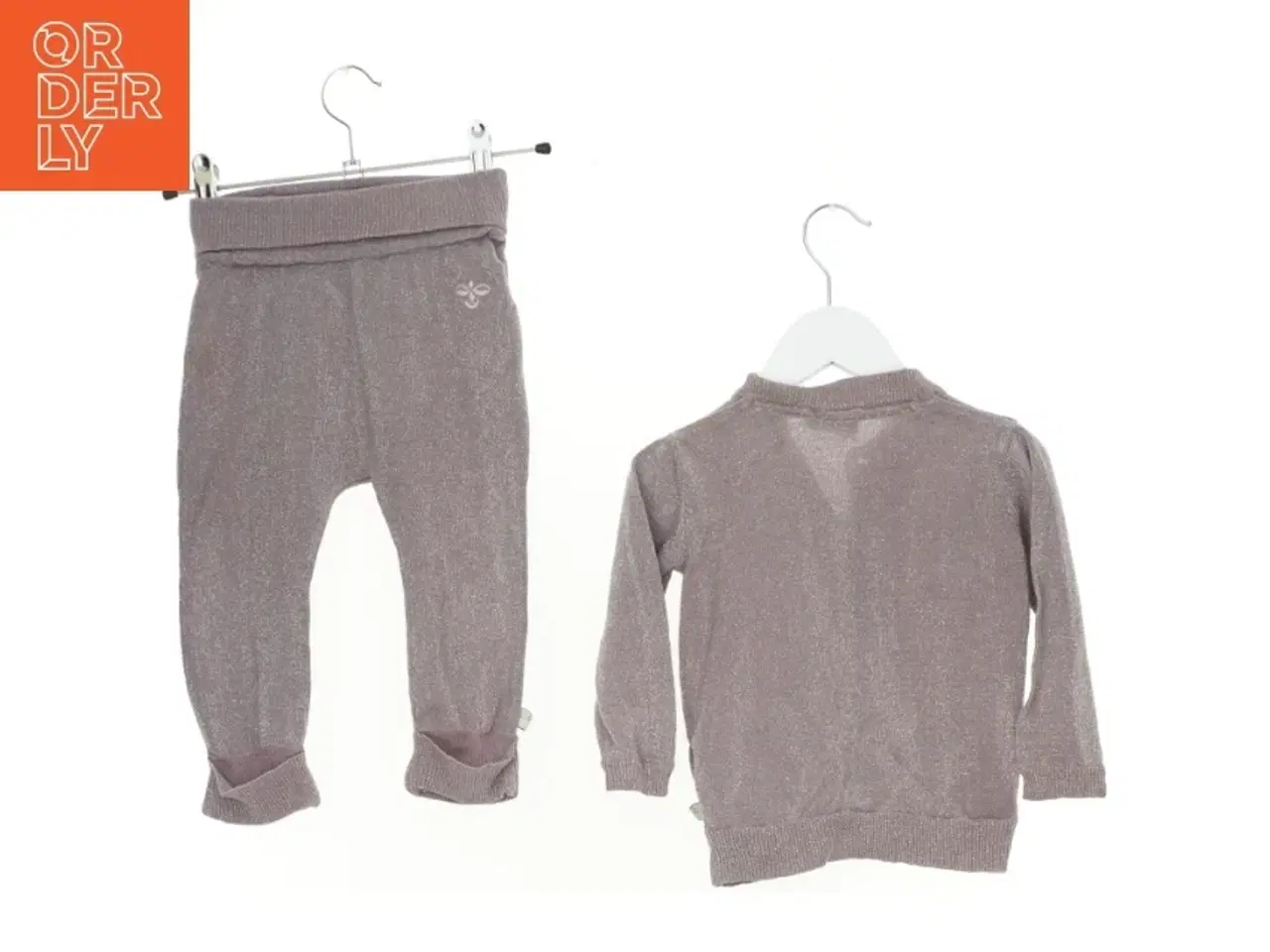 Billede 2 - Sæt tøj (2 stk.) fra Hummel (str. 86 cm)
