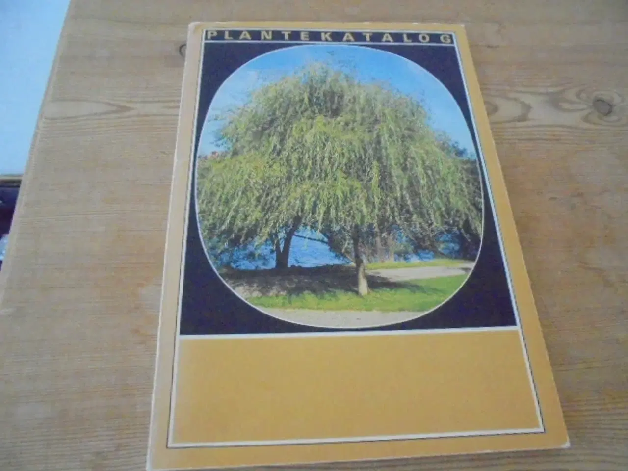 Billede 1 - Plantekatalog fra Planteskolernes Propagandacentra