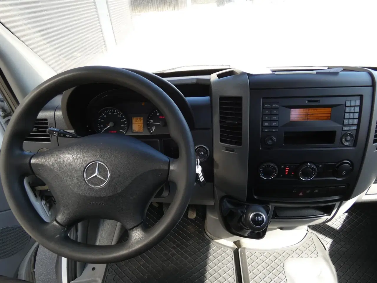 Billede 10 - Mercedes-Benz Sprinter 316 KRANBIL 2,1 CDI R3 163HK Ladv./Chas. Man.