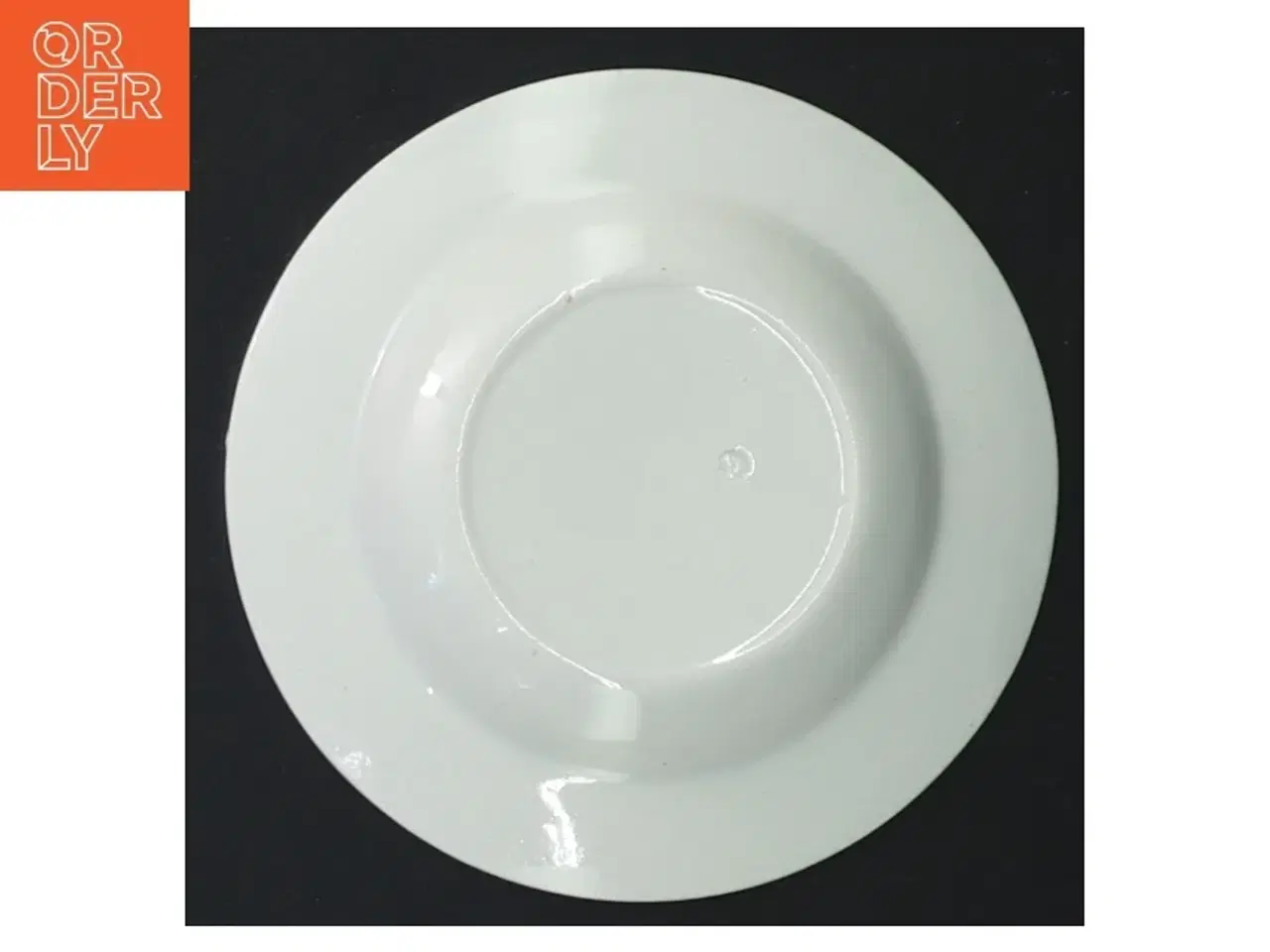 Billede 3 - Små hvide porcelæns under tallerkener (str. Ø. 10 cm. 6 styk)