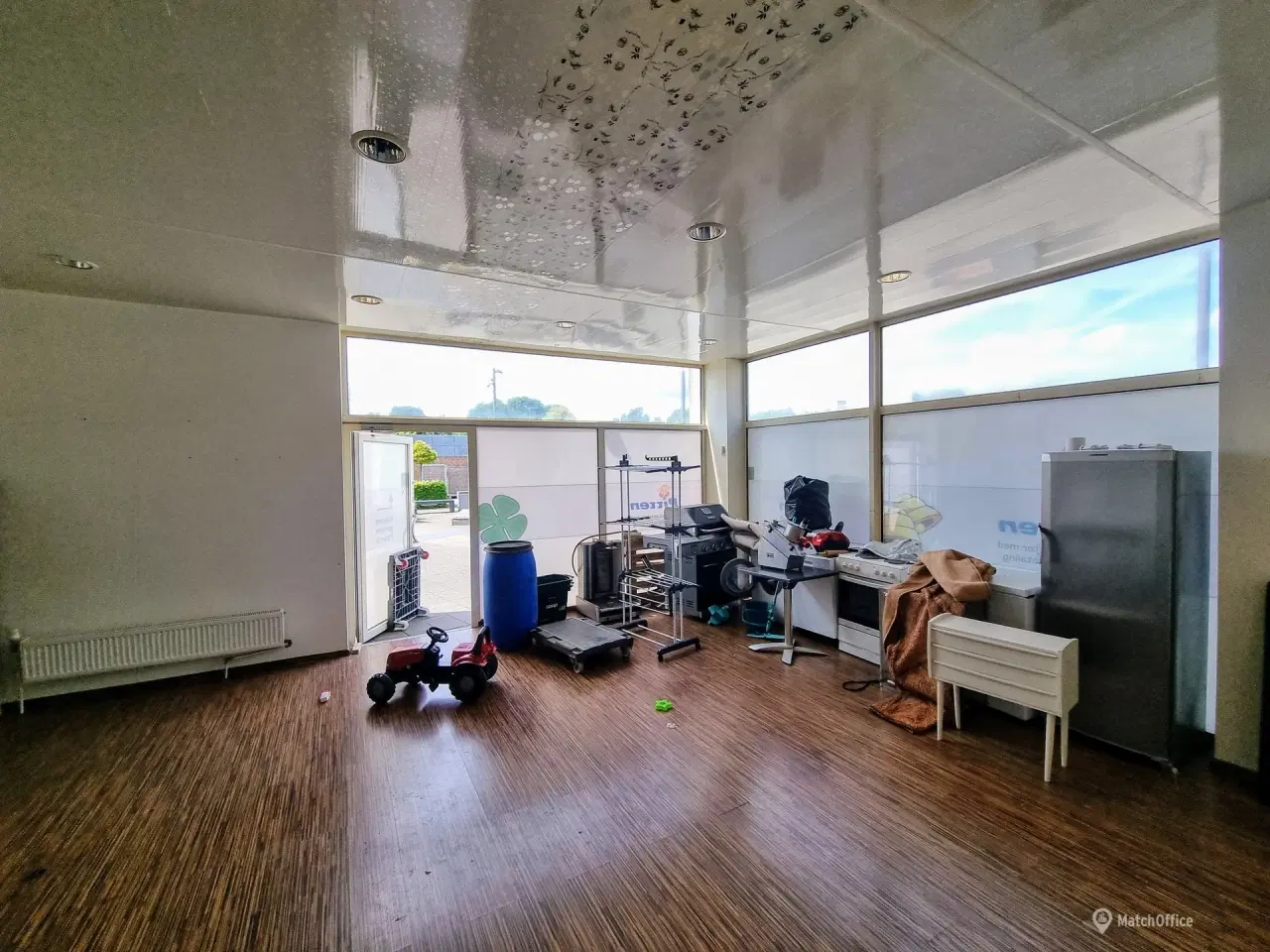 Billede 6 - Igangværende forretning i egen ejendom - i alt 152 kvm