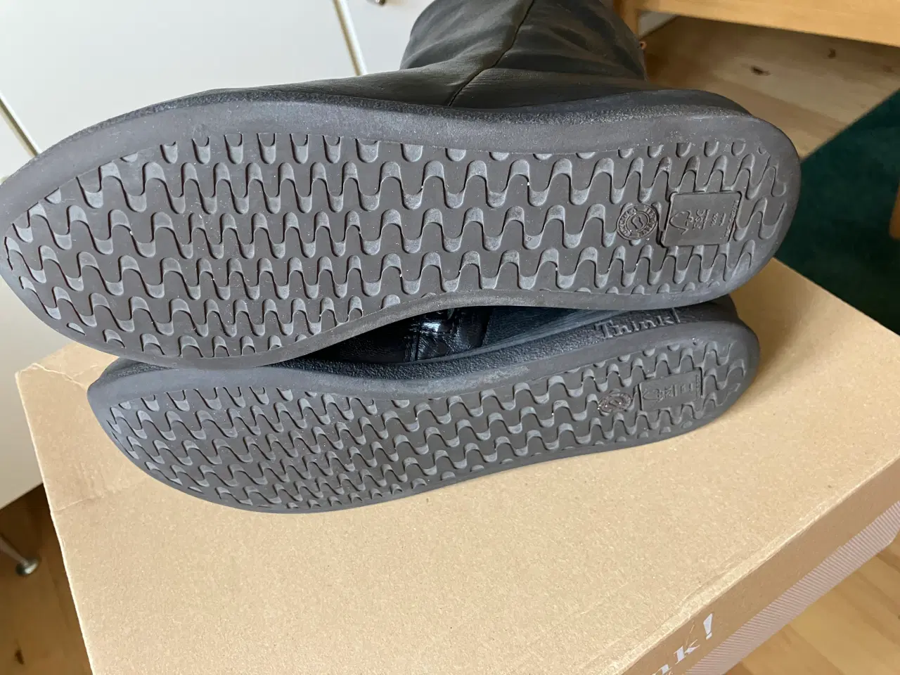 Billede 5 - Sorte Think! skind støvletter, str. 37. 