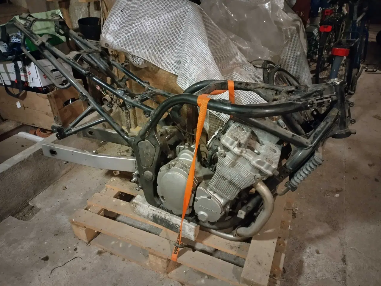 Billede 1 - GSF 600 Bandit GSX 600 F MOTOR