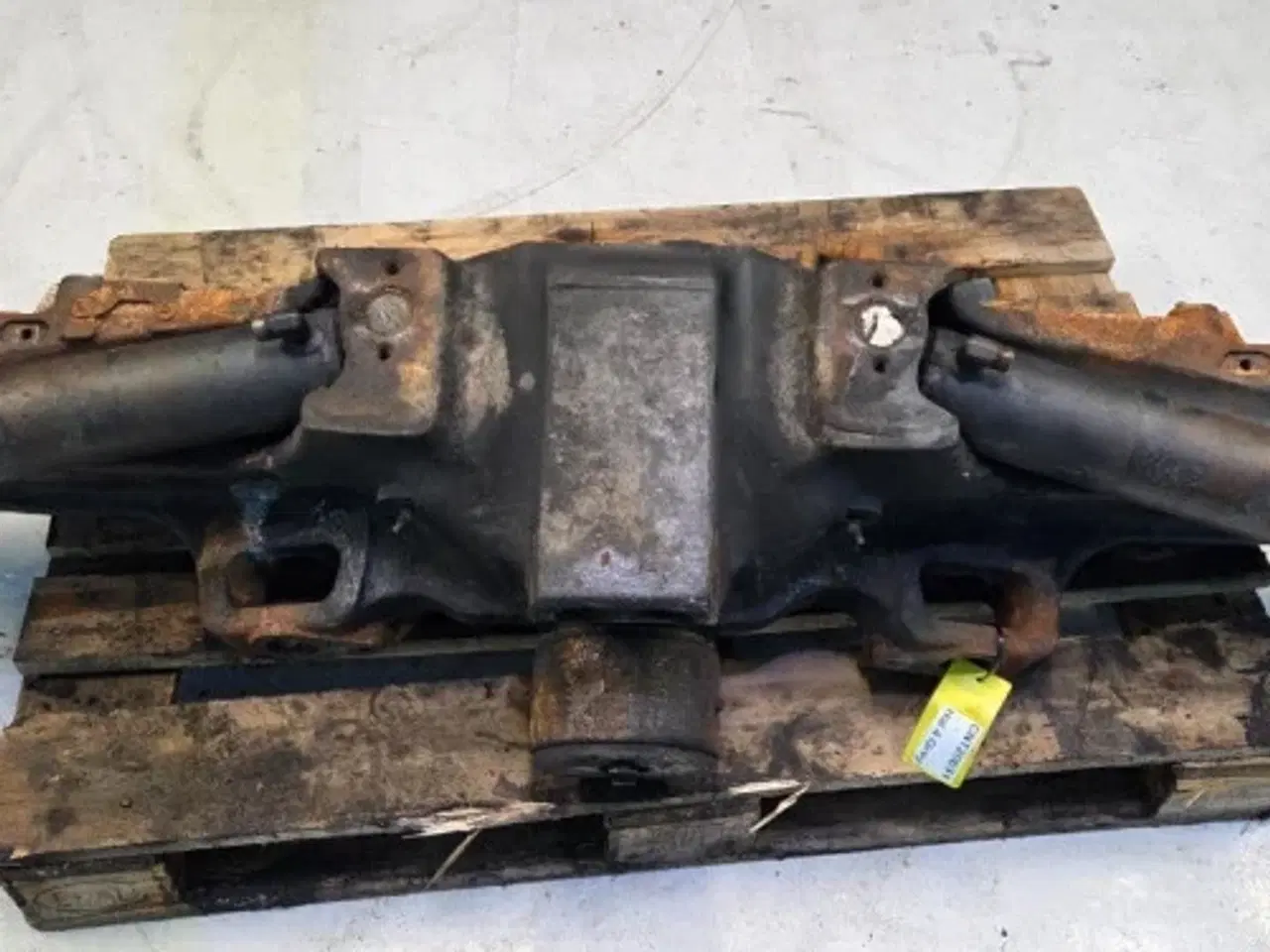 Billede 10 - Case Optum 300 Foraksel Hus 47489534