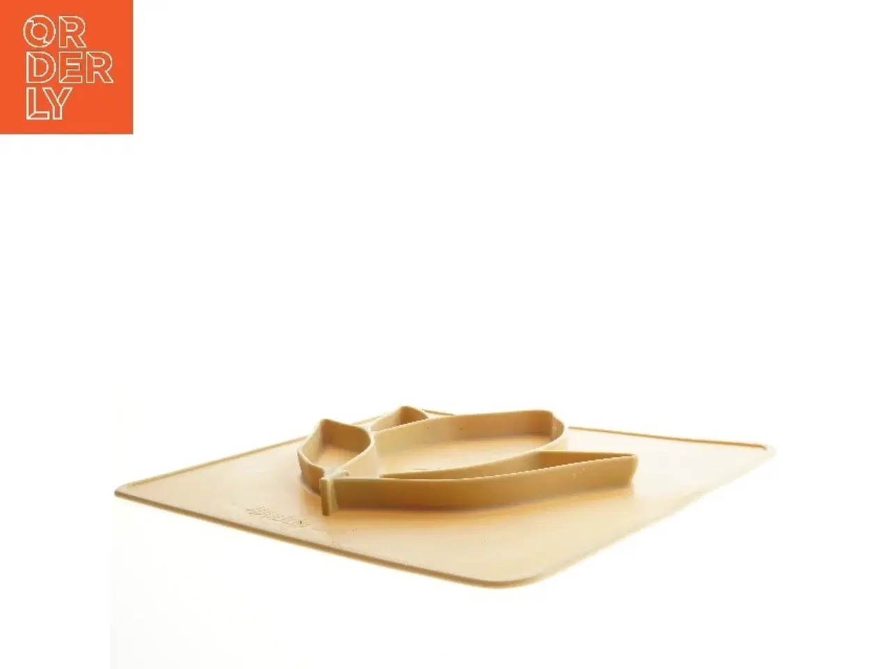 Billede 3 - Silikone serveringsfad til små børn fra Konges Sløjd (str. 37 x 28 cm)