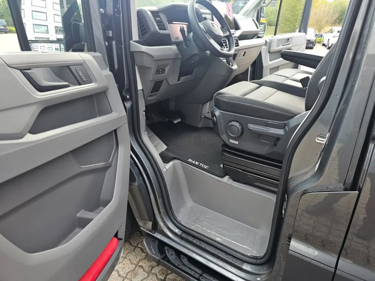 Billede 13 - MAN TGE 3.140 A8 L3H3 2025, Kassevogn