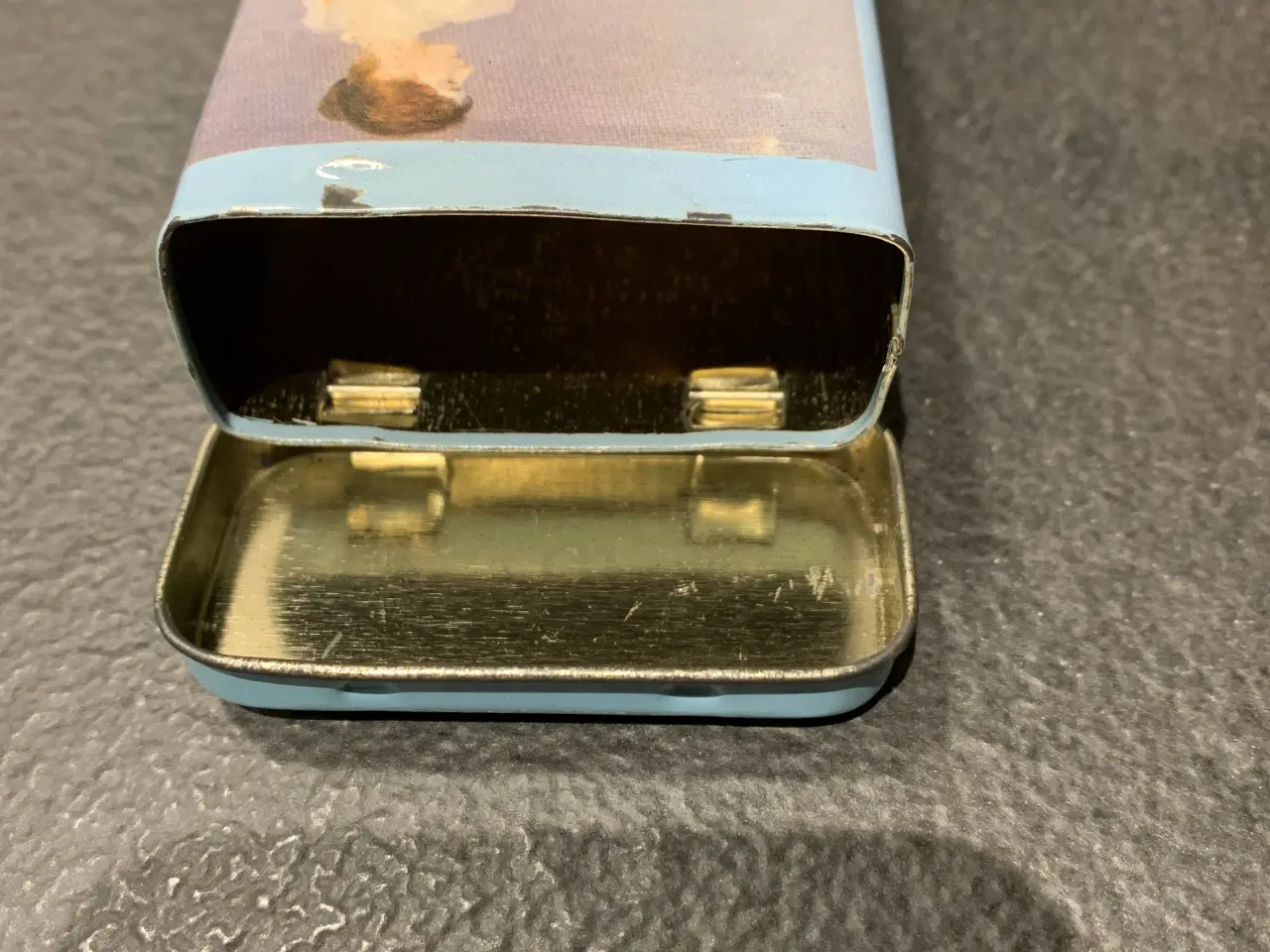 Billede 3 - Metal dåse