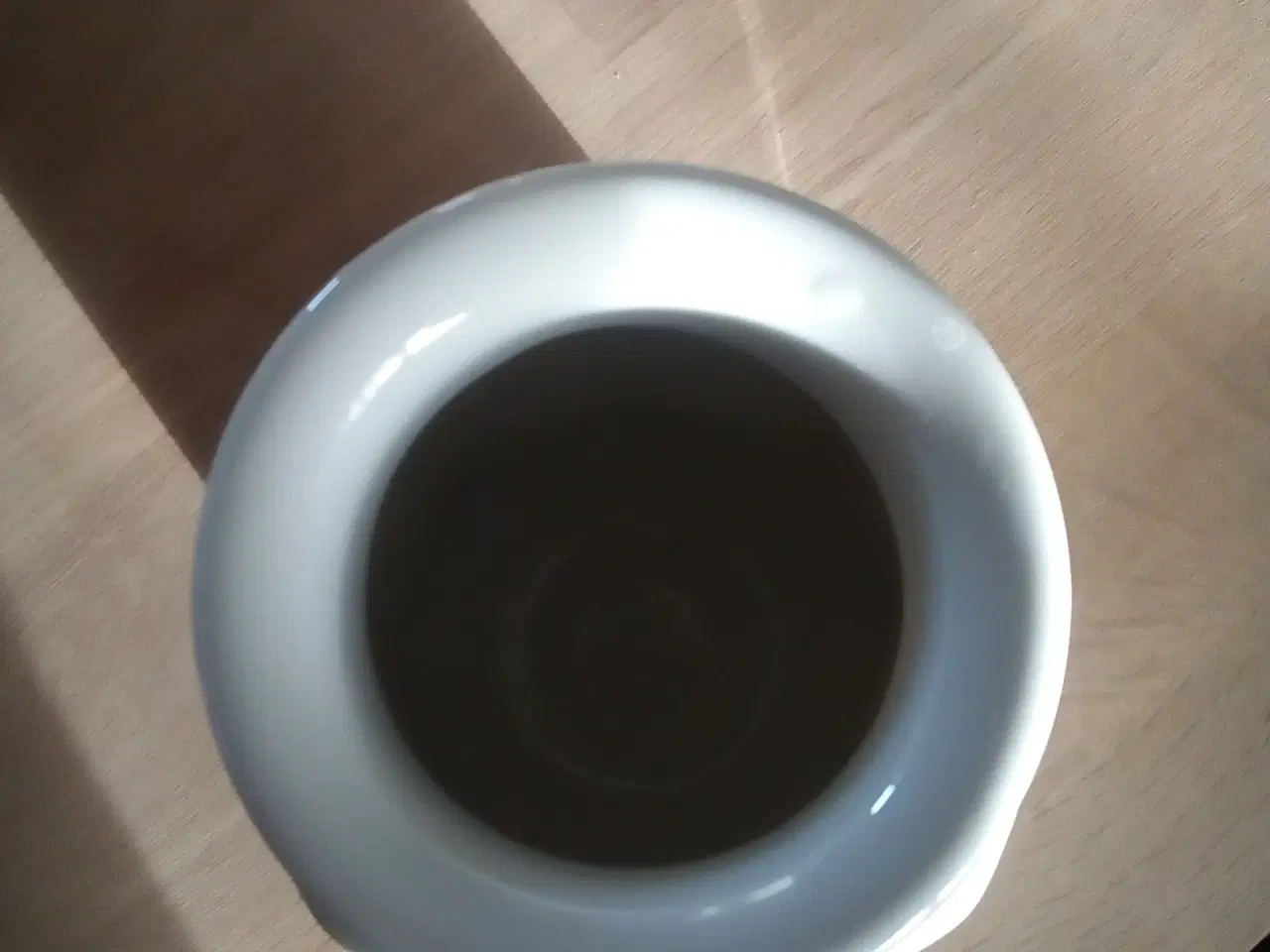 Billede 2 - Hvid melkrukke med korklåg