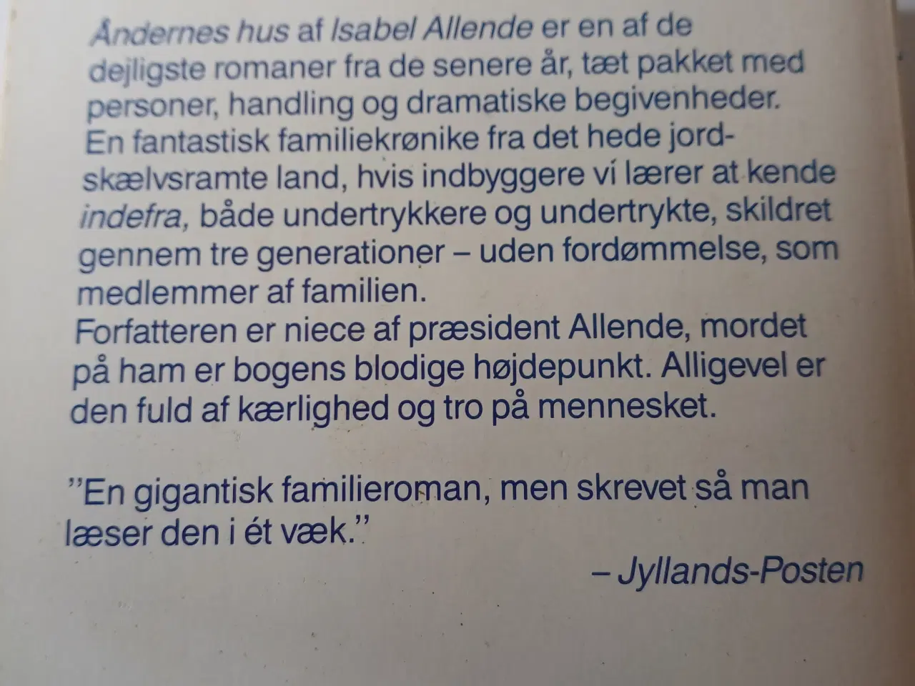 Billede 2 - Åndernes Hus af Isabel Allende