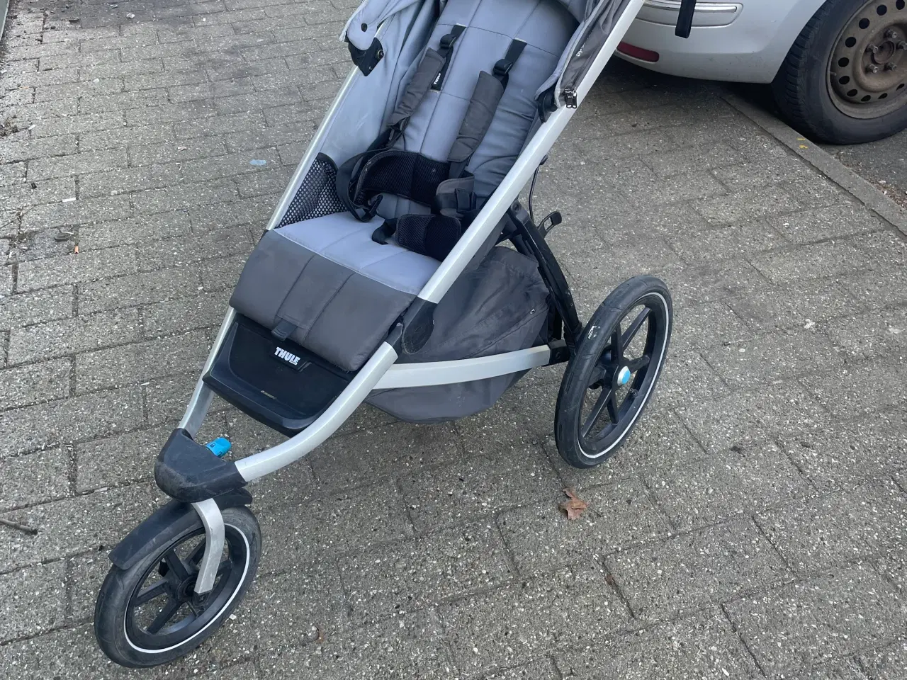 Billede 3 - Løbevogn  Thule  ,aluminum ,god i standen,