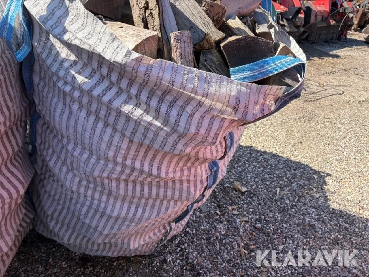 Billede 9 - Kløvet brænde ask i bigbag - 2 styk