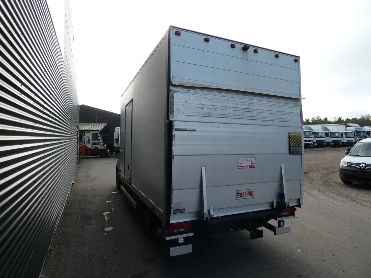 Billede 7 - Iveco Daily 35S18 4100mm 3,0 D 180HK Ladv./Chas. 8g Aut.