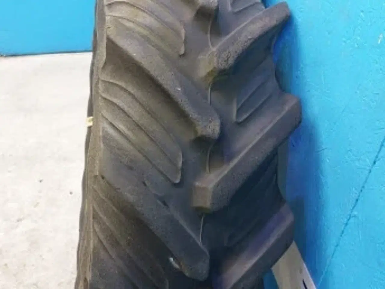 Billede 20 - 28" 12.4-R28