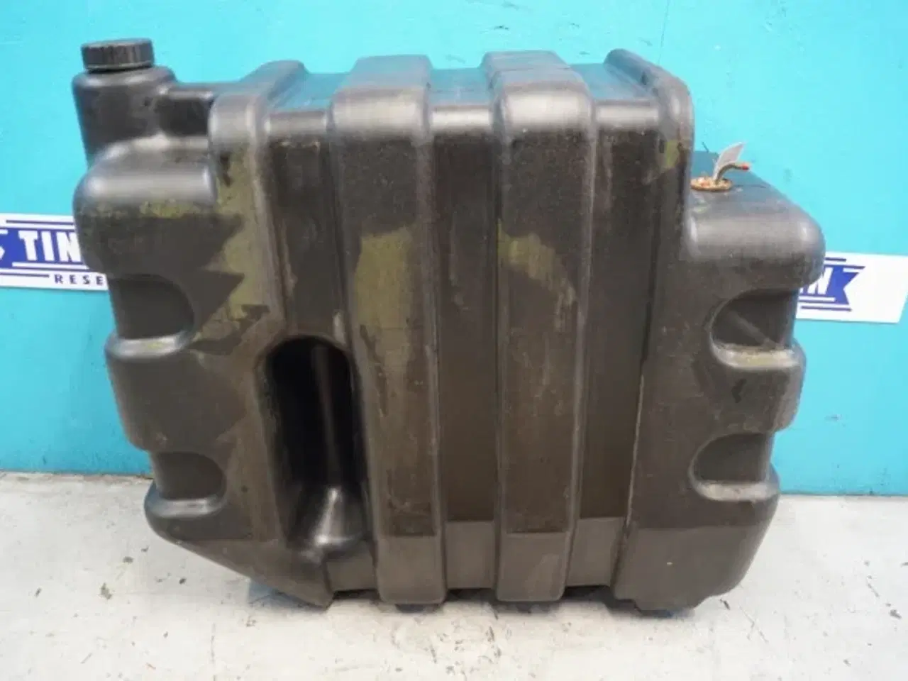 Billede 20 - Massey Ferguson 7256 Dieseltank 28781307