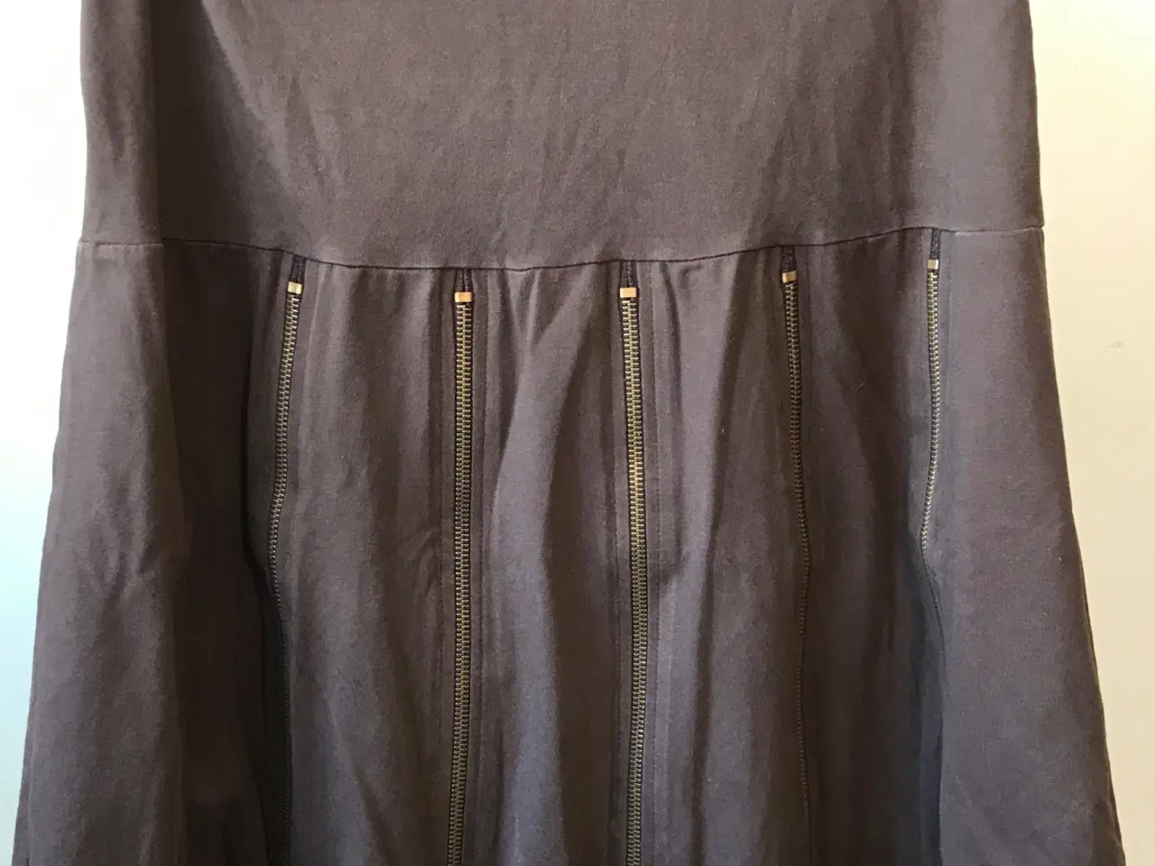 Billede 4 - Ivan Grundahl, nederdel, str S