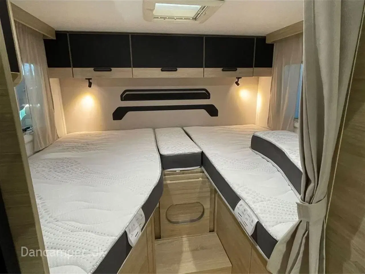 Billede 25 - 2026 - Chausson Titanium 627 Enkeltsenge + hæve-/sænkeseng, 5 selepladser, 4 sovepladser med mulighed for 5, 165Hk Aut, 8-trin aut.