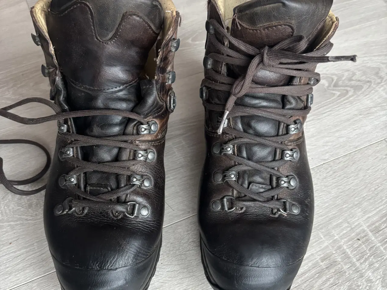 Billede 1 - Hanwag læder vandrestøvler. Dame. 