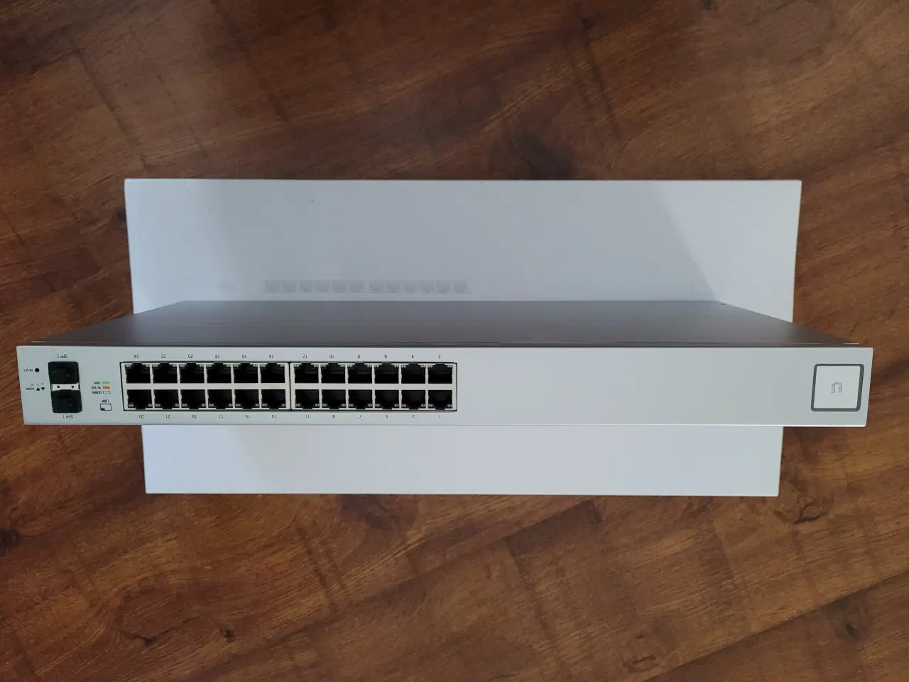 Billede 2 - Ubiquiti Unifi Switch 24