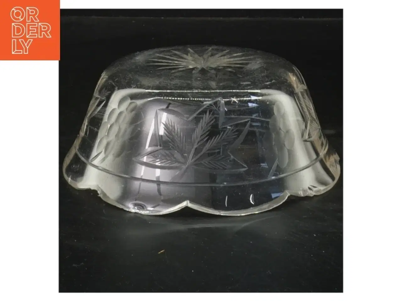 Billede 2 - Glasskål med bladmønster (str. Ø 16x6 cm)