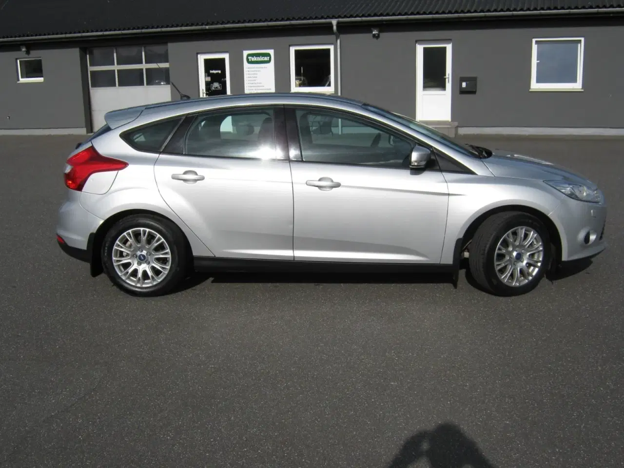 Billede 2 - Ford Focus 1,6 Ti-VCT 105 Trend