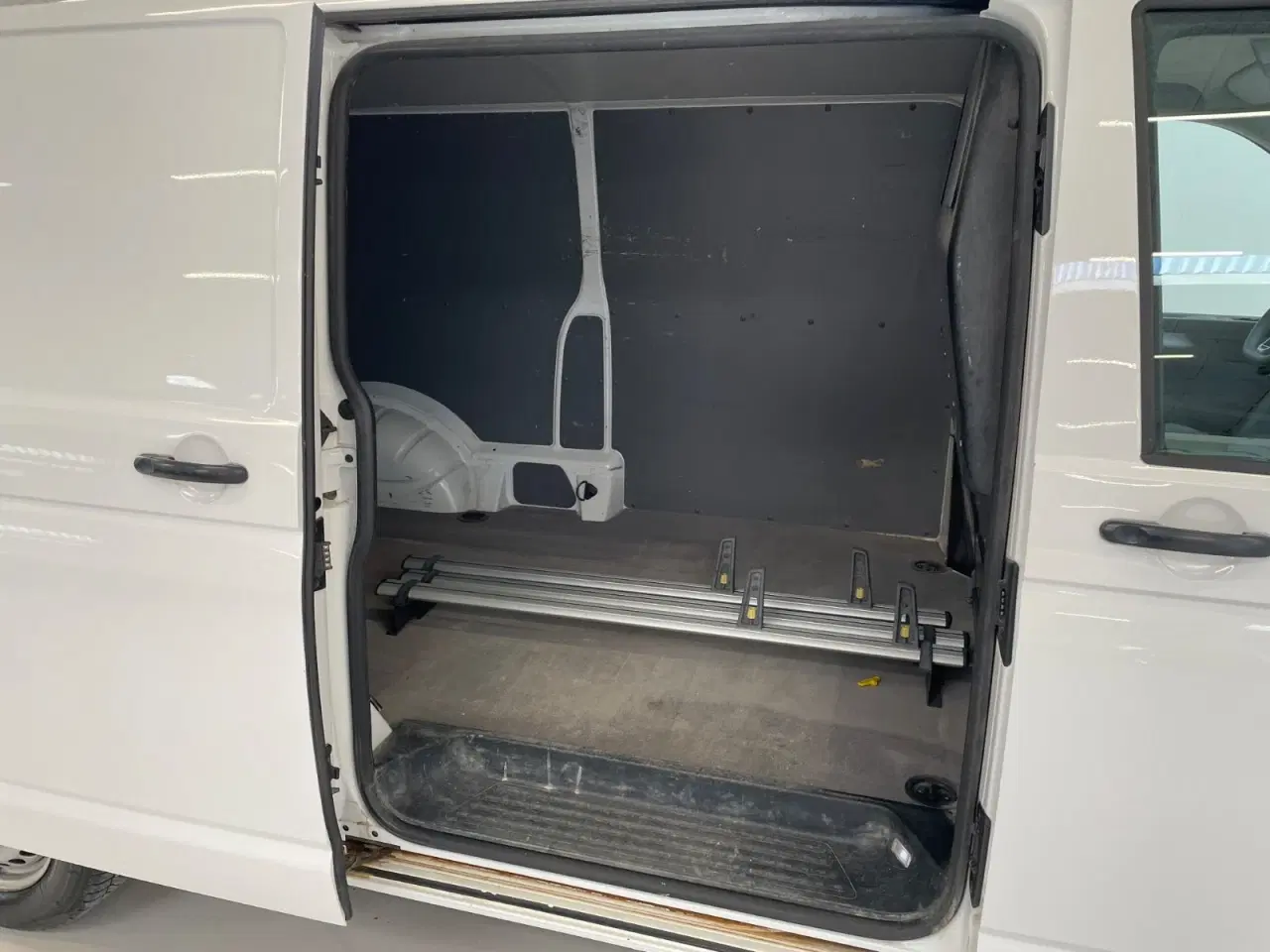 Billede 12 - VW Transporter 2,0 TDi 150 Kassevogn DSG lang
