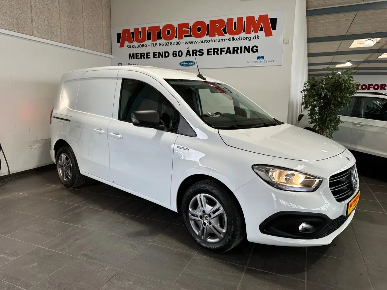 Billede 1 - Mercedes eCitan  A2 PRO Van