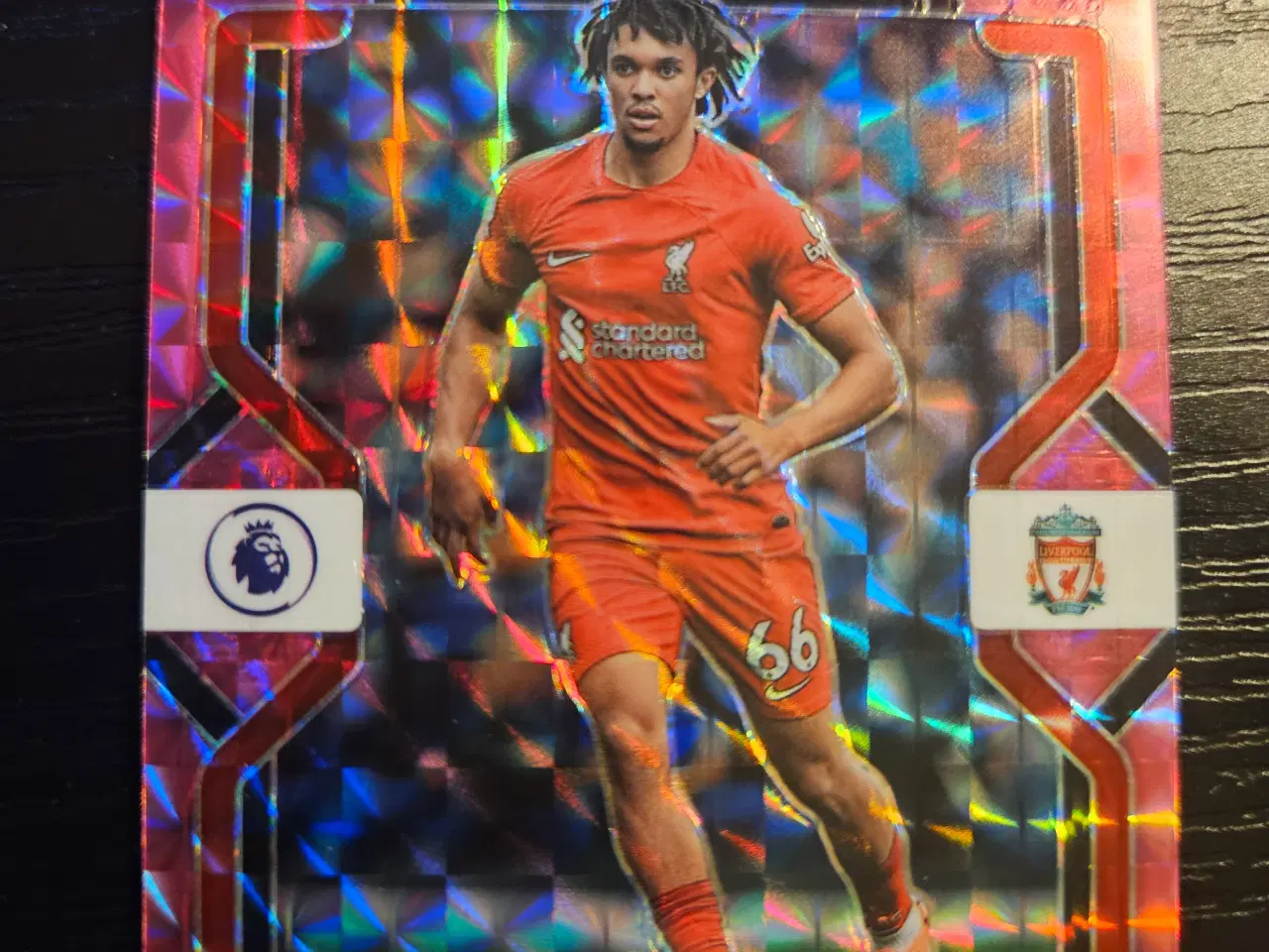 Billede 1 - Trent Alexander Arnold Pink Prizm Fodboldkort