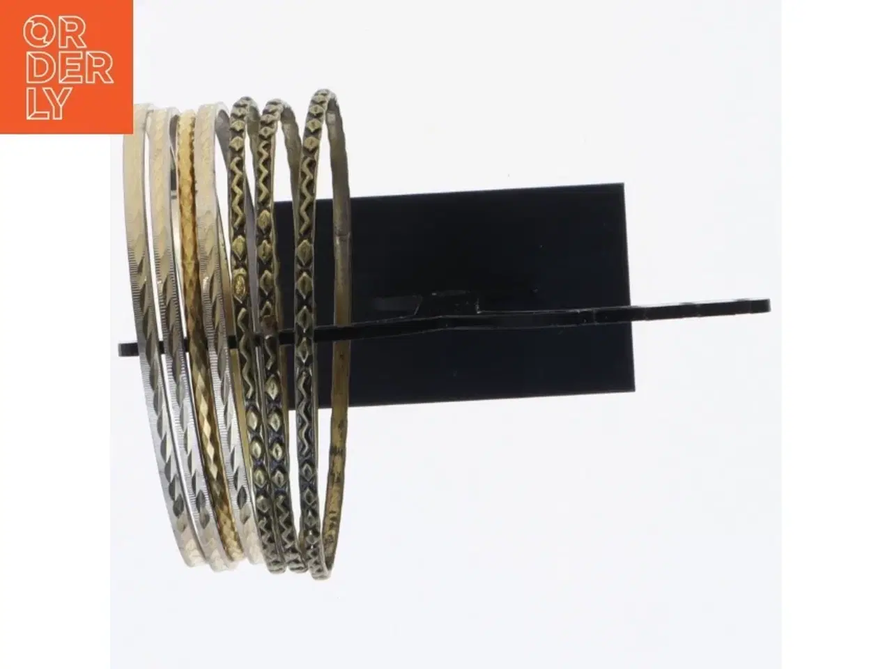 Billede 2 - Armbånd - samling (str. 7 cm)