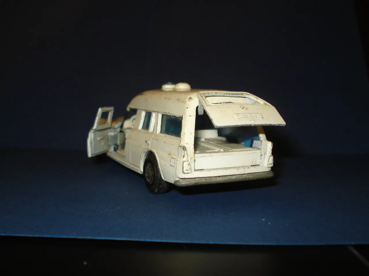 Billede 4 - Ambulance