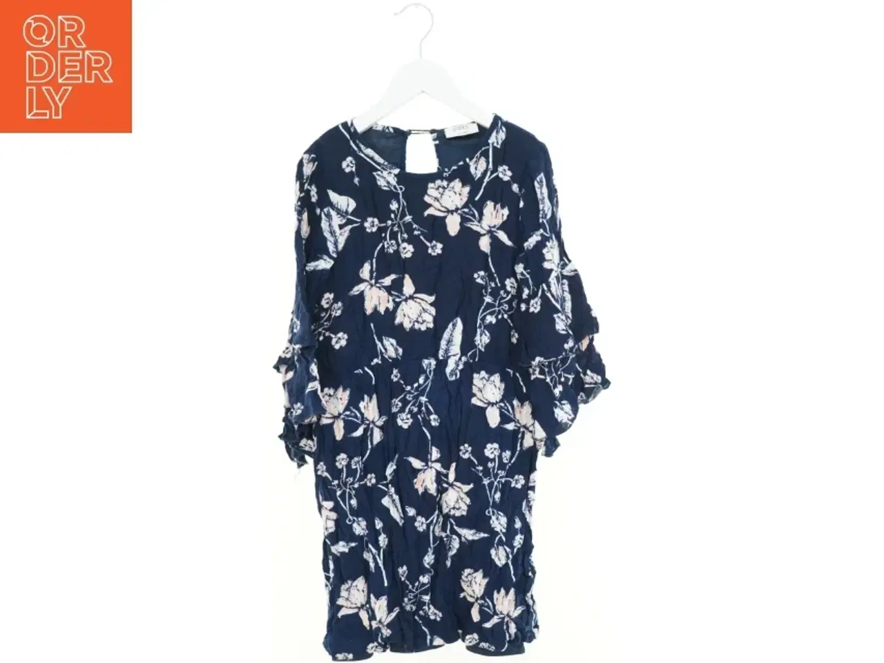 Billede 2 - Kjole (str. 152 cm)