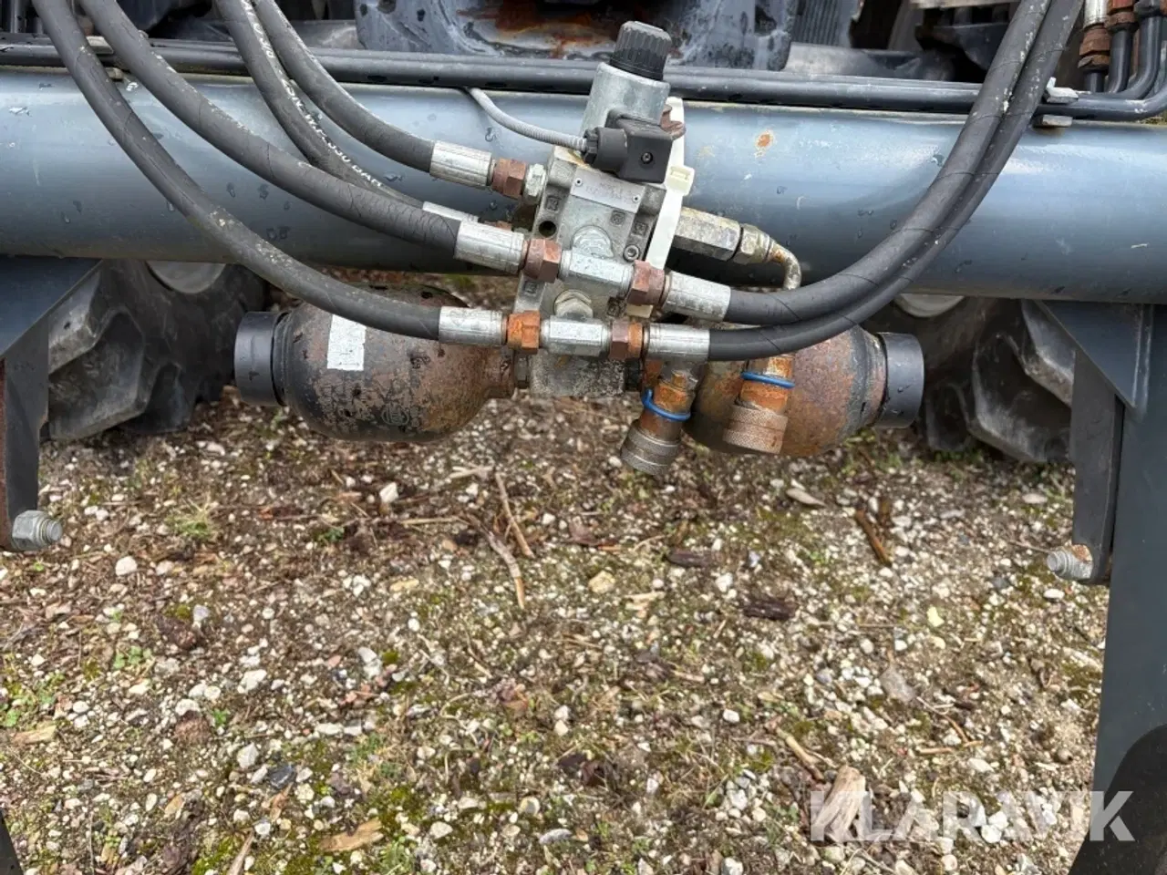 Billede 11 - Traktor Same ST 228 med frontlæsser