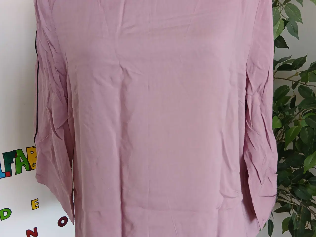 Billede 1 - Bluse. ChaCha. Large/40