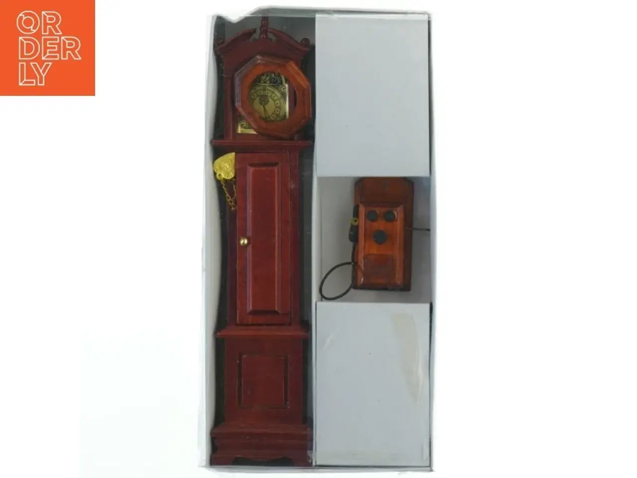 Billede 1 - Miniatyr møbel sæt, dukkehus tilbehør (str. 18x9 cm)