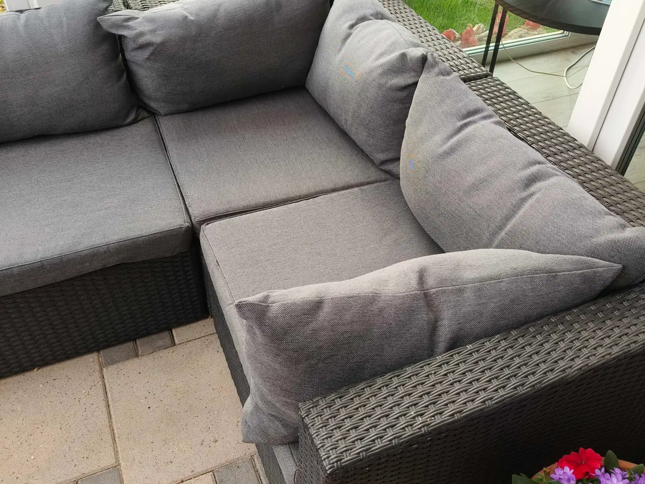 Billede 2 - Loungesæt i polyrattan.