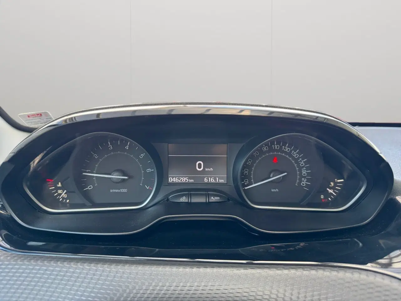 Billede 7 - Peugeot 208 1,2 PureTech 82 Selection Sky