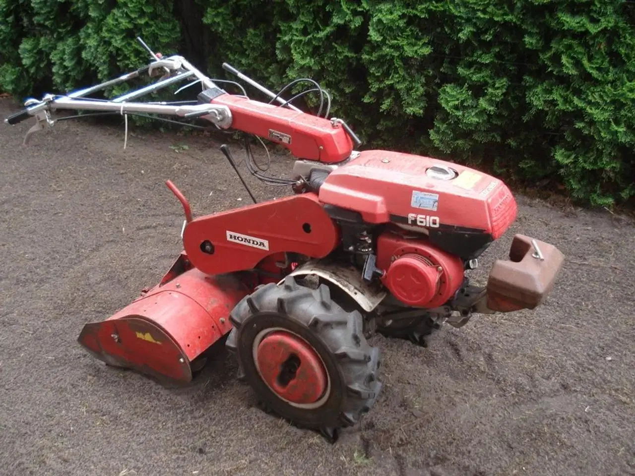 Billede 4 - Honda 2 hjuls traktor m. efterhængt fræser