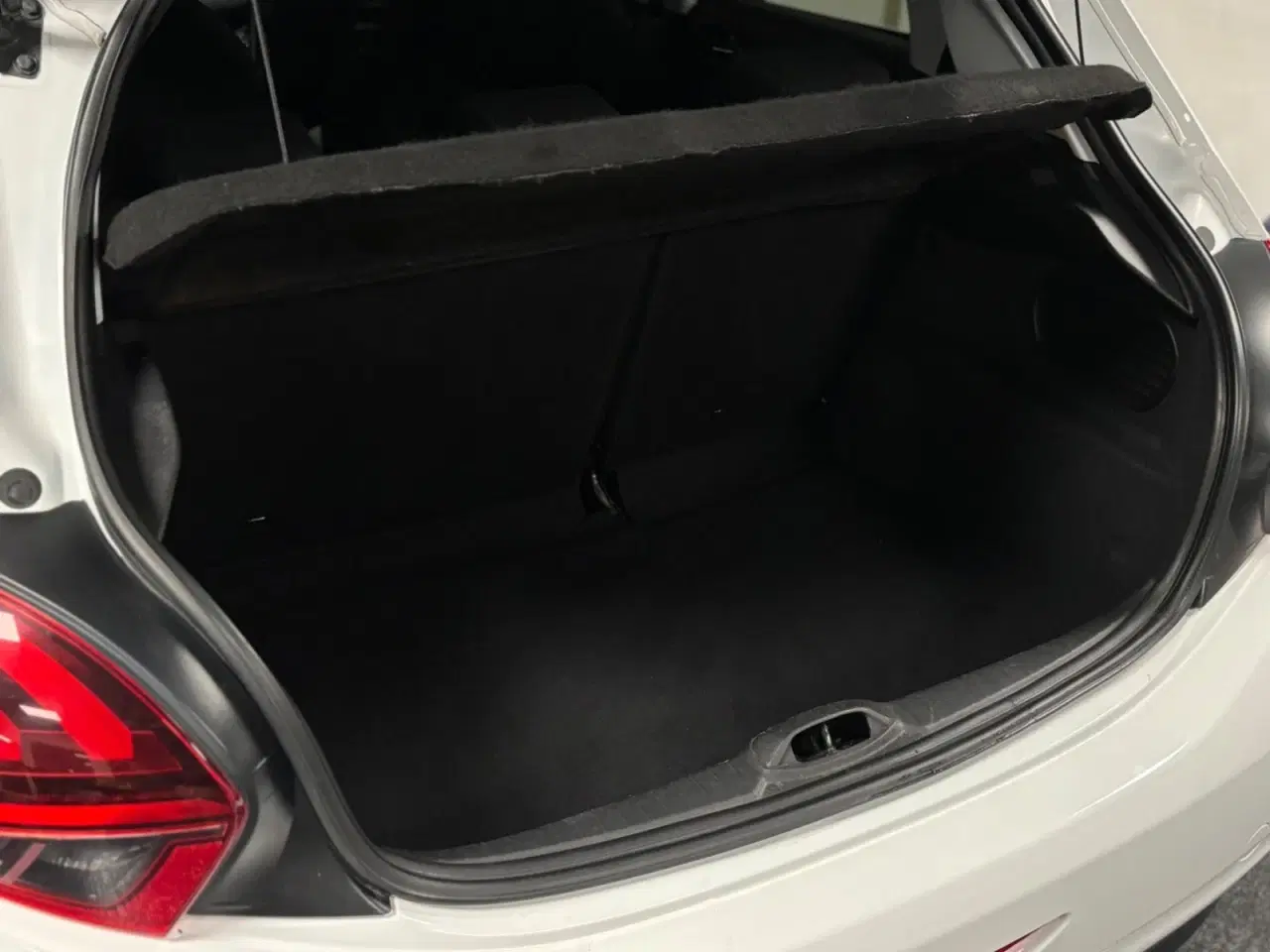 Billede 18 - Peugeot 208 1,2 e-THP 82 Active