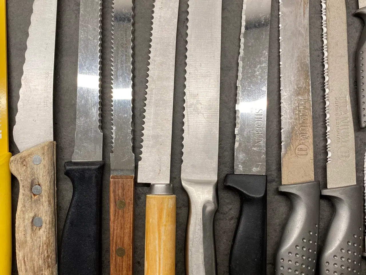 Billede 3 - 22 stk. diverse køkken knive
