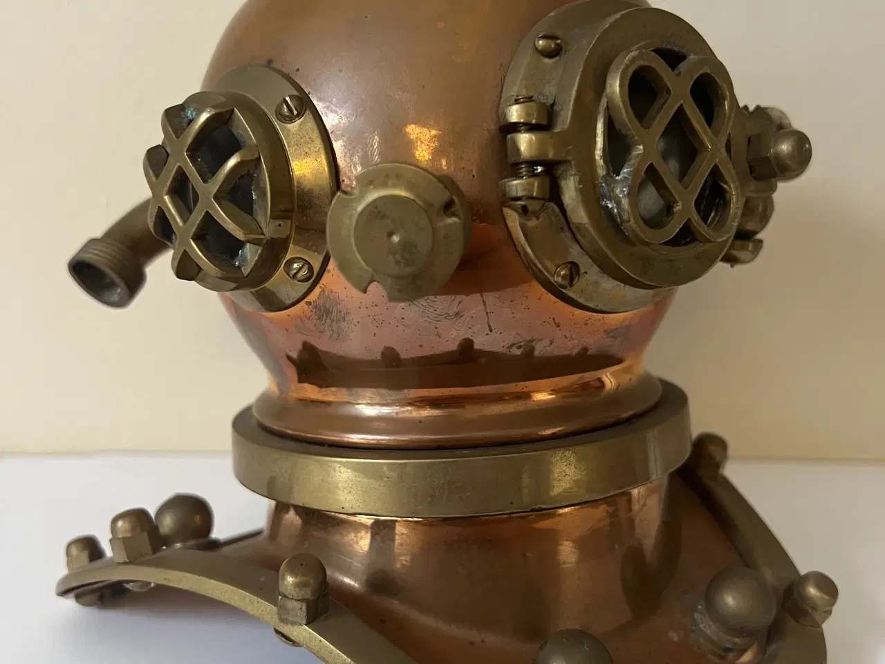 Billede 2 - Smuk gammel dekorativ udstillings dykkerhjelm