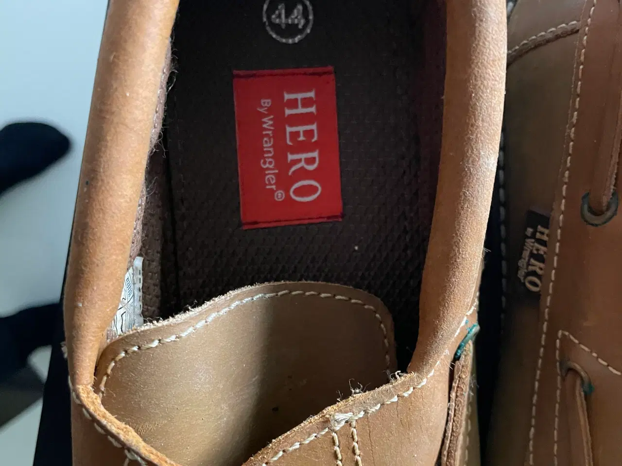 Billede 2 - 9 par sko i forskellige udformninger str. 44 & 45