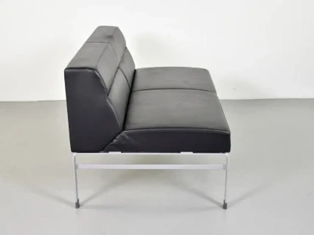 Billede 4 - Kinnarps wilson 2-personers sofa i sort læder