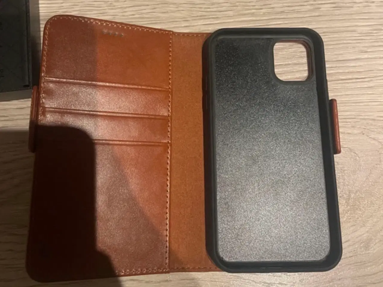 Billede 2 - Mobilcover IPhone 11
