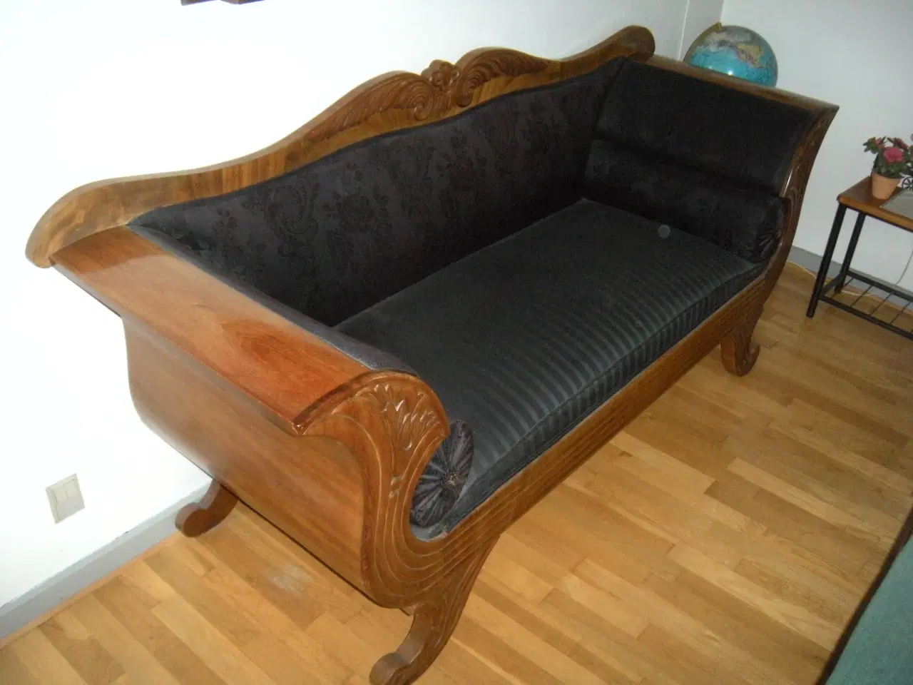 Billede 1 - Antik sofa.